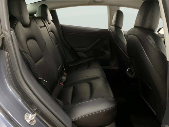 Used 2023 Tesla Model 3 Standard Range RWD image 23