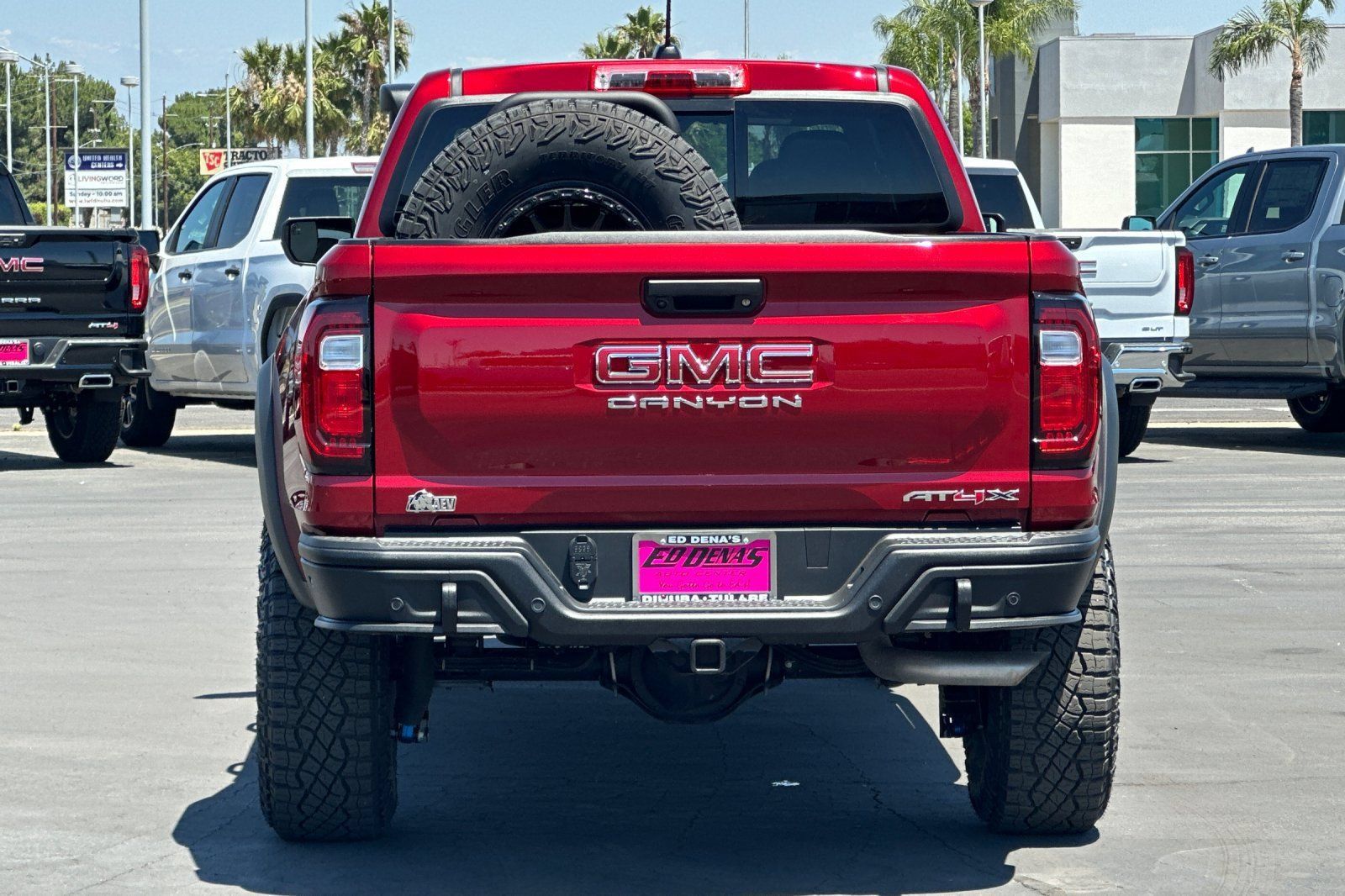 Used 2026 GMC Canyon AT4X w/ AT4X AEV Edition AWD/4WD image 6