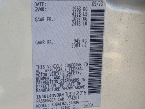 Used 2024 Nissan Altima 2.5 SV image 34