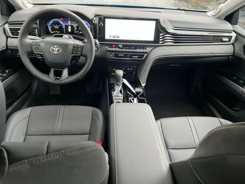 New 2026 Toyota Camry XLE AWD/4WD image 18