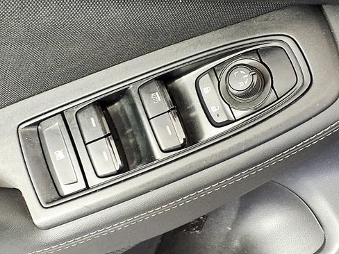 Used 2020 Subaru Forester w/ Alloy Wheel Package AWD/4WD image 15