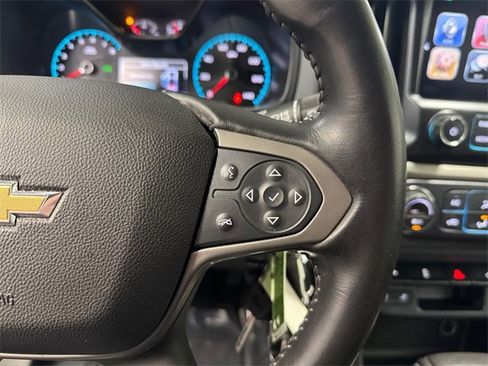 Used 2017 Chevrolet Colorado Z71 image 18
