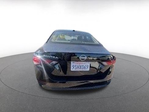 Used 2025 Nissan Sentra SV image 8