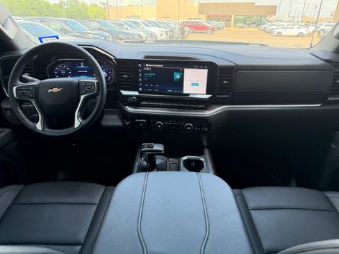 Used 2025 Chevrolet Silverado 1500 LTZ w/ LTZ Convenience Package II RWD image 12
