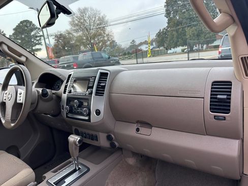 Used 2016 Nissan Frontier SV w/ SV Value Truck Package image 29