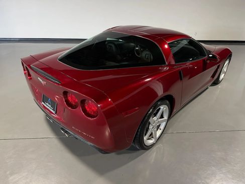 Used 2007 Chevrolet Corvette Coupe RWD image 8
