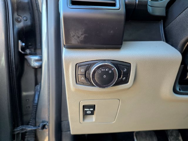 Used 2017 Ford F150 XL w/ Equipment Group 101A Mid AWD/4WD image 16