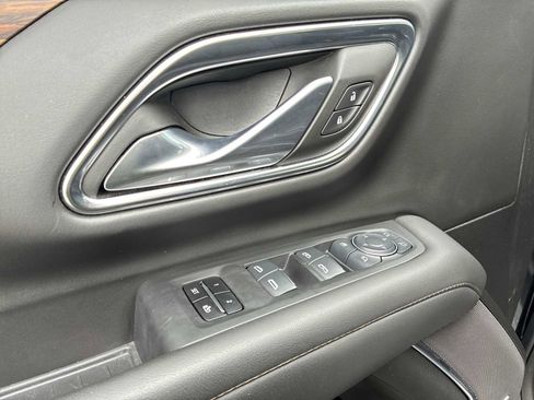 Certified 2024 Chevrolet Suburban High Country image 25