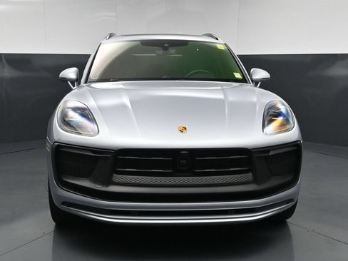 New 2024 Porsche Macan GTS AWD/4WD image 13