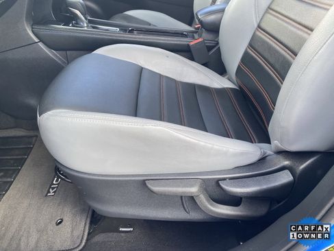 Certified 2022 Nissan Kicks SR w/ Premium Package image 22