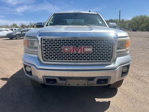 Used 2014 GMC Sierra 1500 SLT w/ Suspension Package, Off-Road AWD/4WD image 9