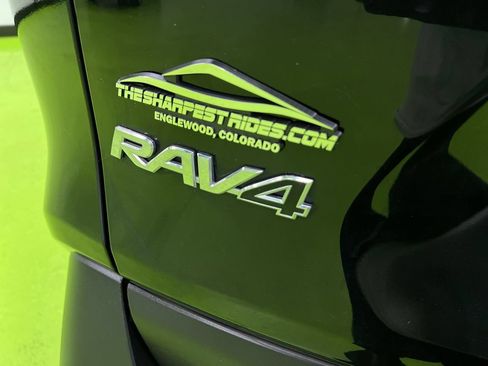 Used 2020 Toyota RAV4 XLE w/ Convenience Package AWD/4WD image 12