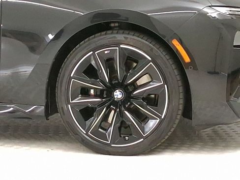 Certified 2024 BMW 760i xDrive 760i xDrive image 10