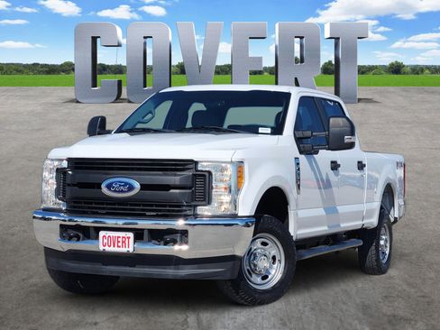 Used 2017 Ford F250 XL w/ Power Equipment Group AWD/4WD image 1