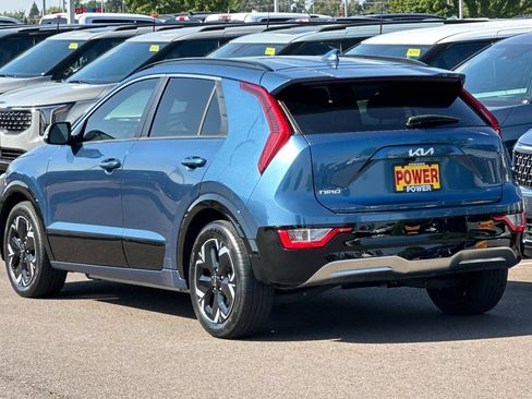 Used 2023 Kia Niro Wind FWD image 6