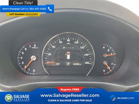 Used 2016 Kia Sorento SX image 12