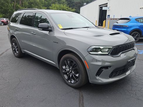 Used 2025 Dodge Durango R/T w/ Blacktop Package AWD/4WD image 6