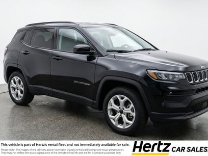 Used 2025 Jeep Compass Latitude