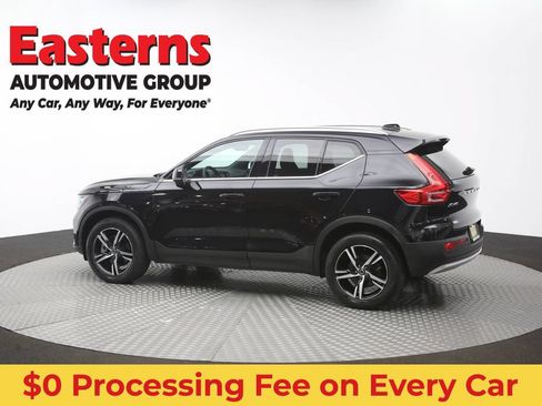Used 2024 Volvo XC40 B5 Core AWD/4WD image 62