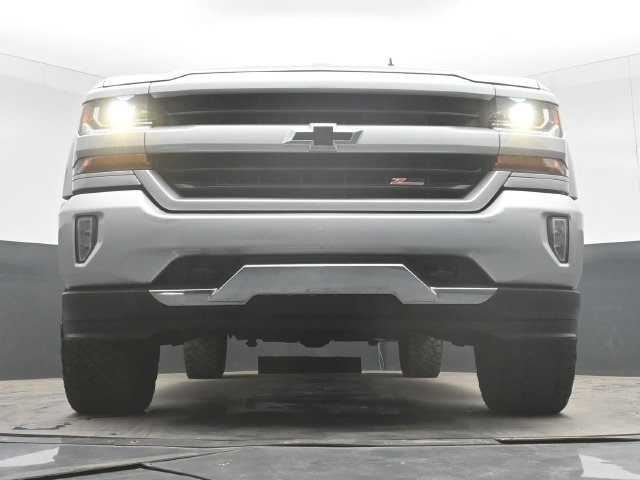 Used 2018 Chevrolet Silverado 1500 LT w/ All Star Edition AWD/4WD image 41