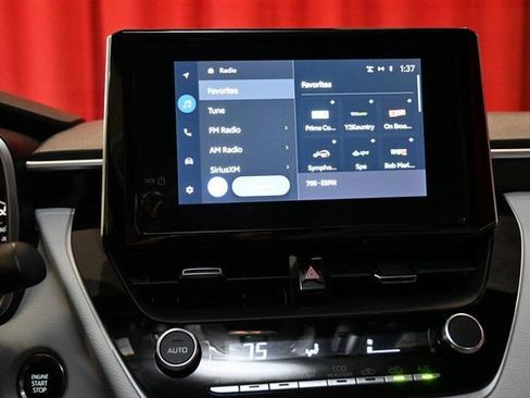 Certified 2023 Toyota Corolla SE image 15