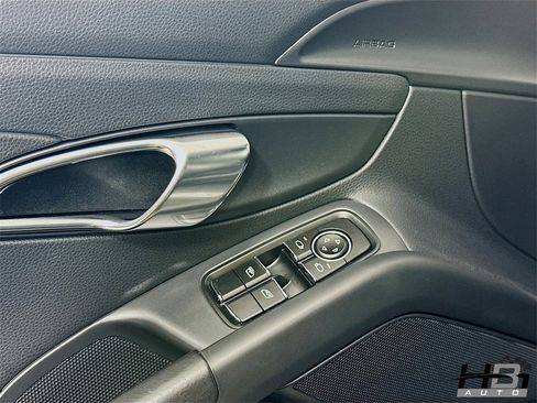 Used 2014 Porsche Boxster image 14