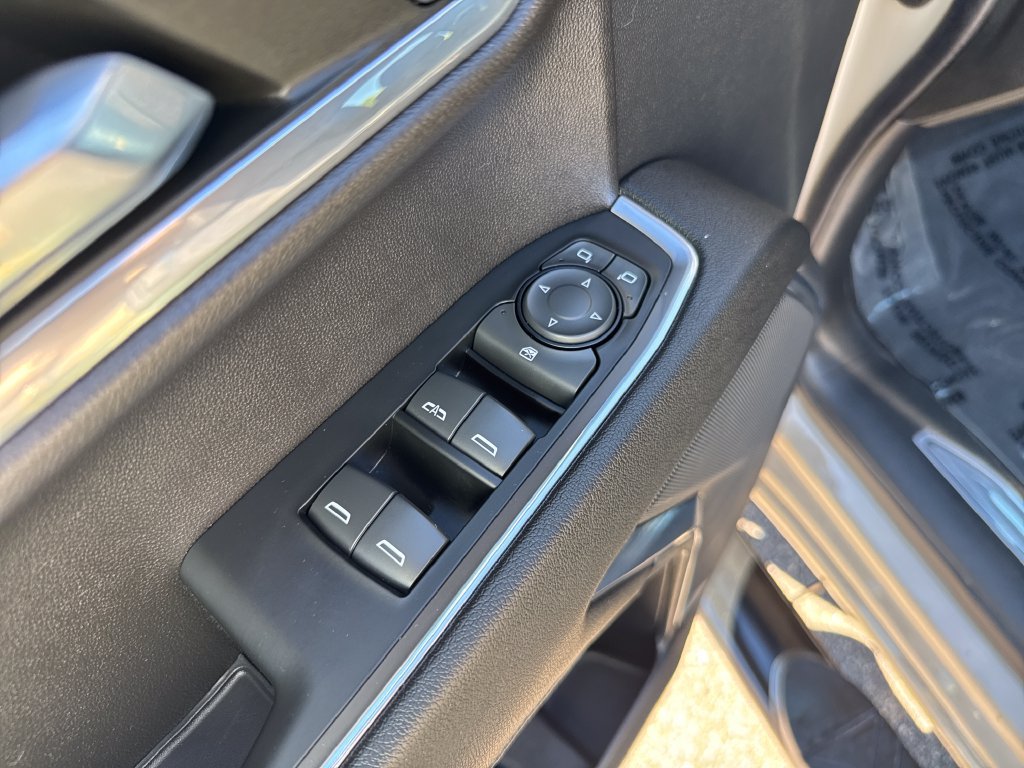 Used 2023 GMC Sierra 1500 Elevation AWD/4WD image 11
