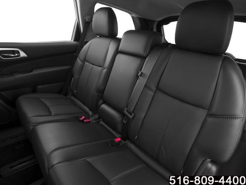 Used 2018 Nissan Pathfinder SV w/ SV Tech Package AWD/4WD image 18