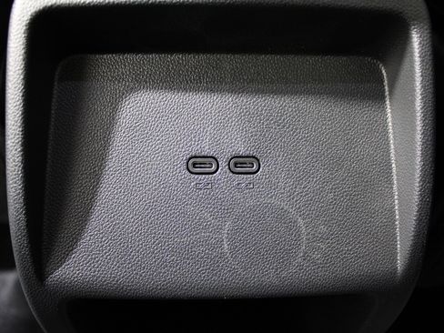 New 2026 Chevrolet Equinox EV LT image 27