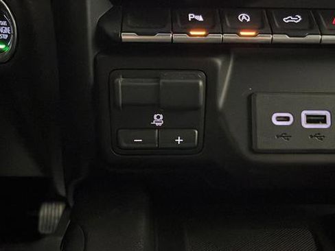 Used 2020 GMC Sierra 1500 AT4 w/ AT4 Premium Package image 41