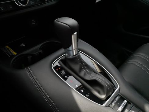 Used 2024 Honda HR-V EX-L image 24