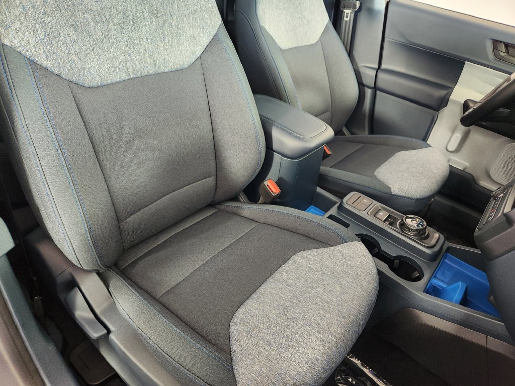 New 2026 Ford Maverick XLT w/ XLT Luxury Package FWD image 12