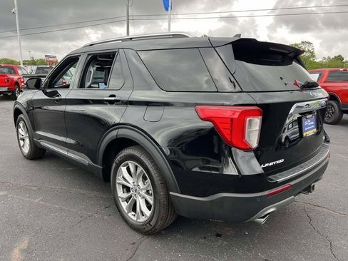 Certified 2023 Ford Explorer Limited w/ Limited Technology Package AWD/4WD image 5