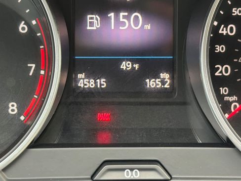 Used 2018 Volkswagen Tiguan SEL image 28