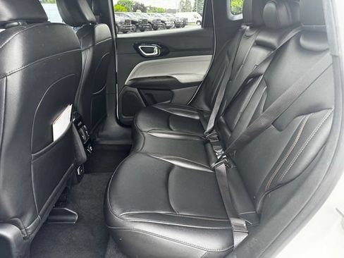 Certified 2024 Jeep Compass Limited AWD/4WD image 19