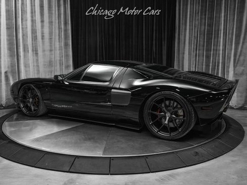 Used 2006 Ford GT image 3