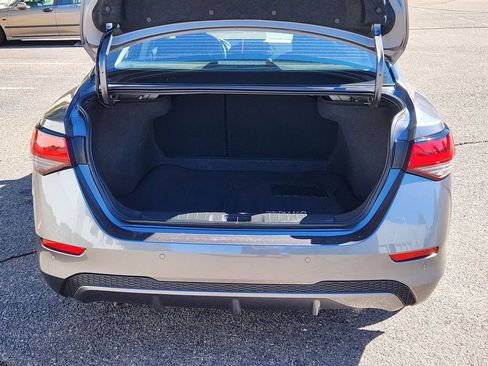 Used 2025 Nissan Sentra S image 14