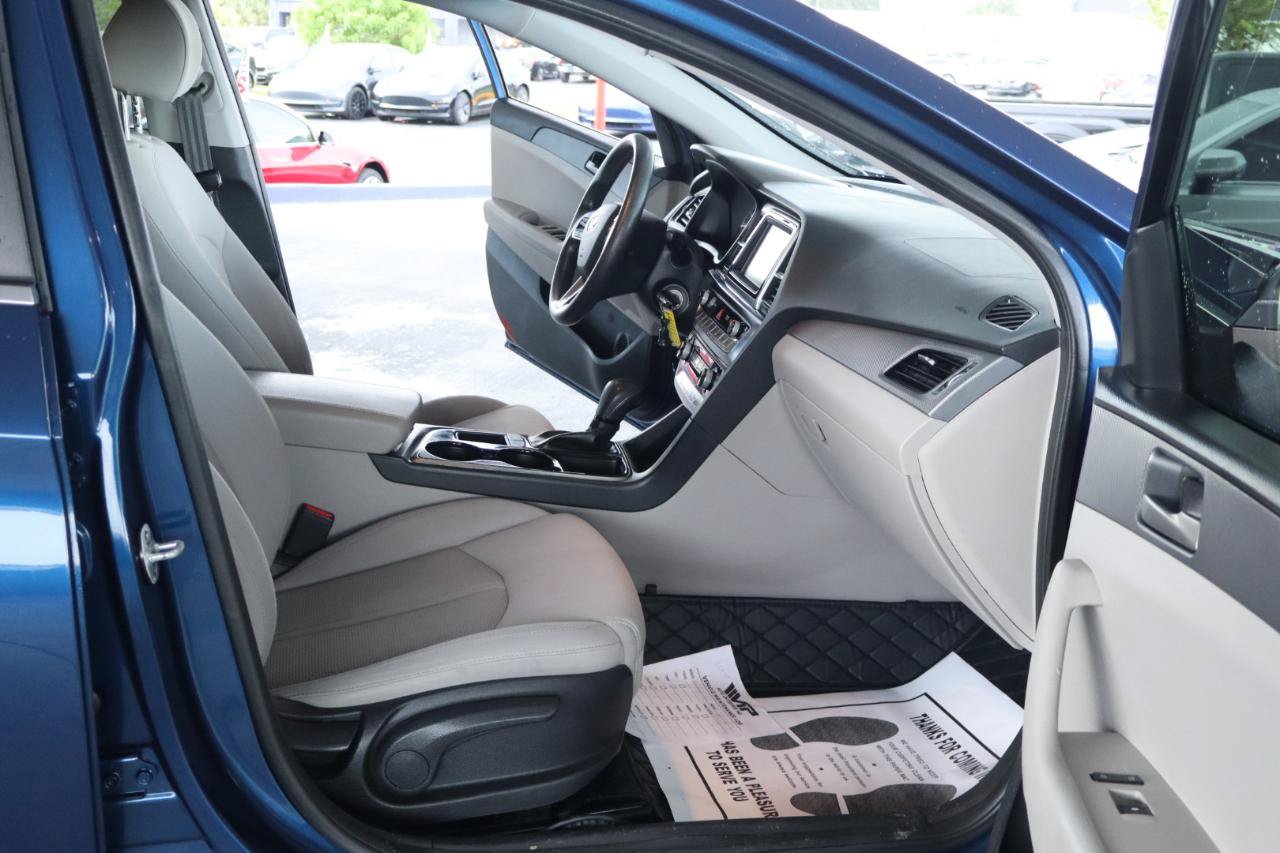 Used 2018 Hyundai Sonata SE FWD image 35