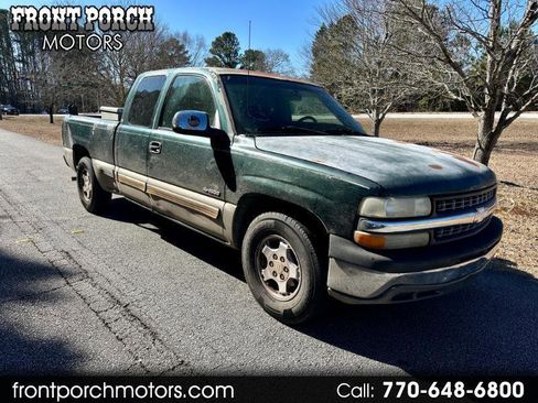 Used 2001 Chevrolet Silverado 1500 LS image 1