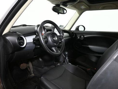 Used 2012 MINI Cooper Hardtop FWD image 4