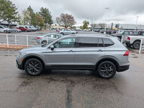Used 2022 Volkswagen Tiguan SE FWD image 9