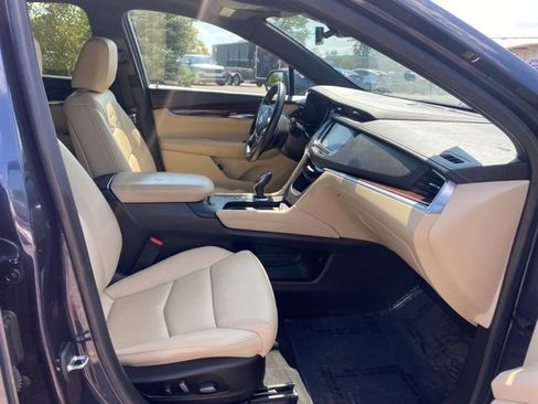 Used 2019 Cadillac XT5 Luxury image 27