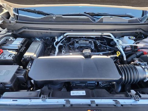 Certified 2026 GMC Canyon AT4 w/ Technology Plus Package image 19