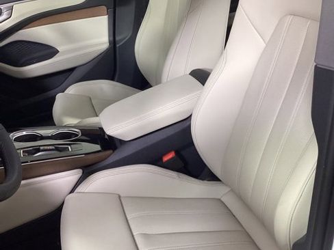 New 2026 Audi A6 Premium image 9