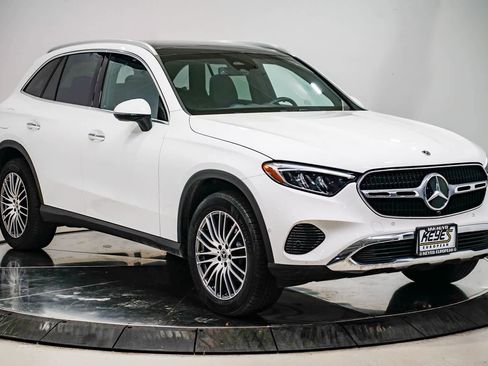 Used 2025 Mercedes-Benz GLC 300 image 5