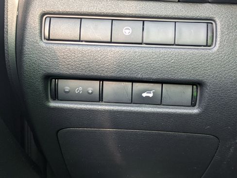 Used 2023 Nissan Rogue SV w/ SV Premium Package image 20