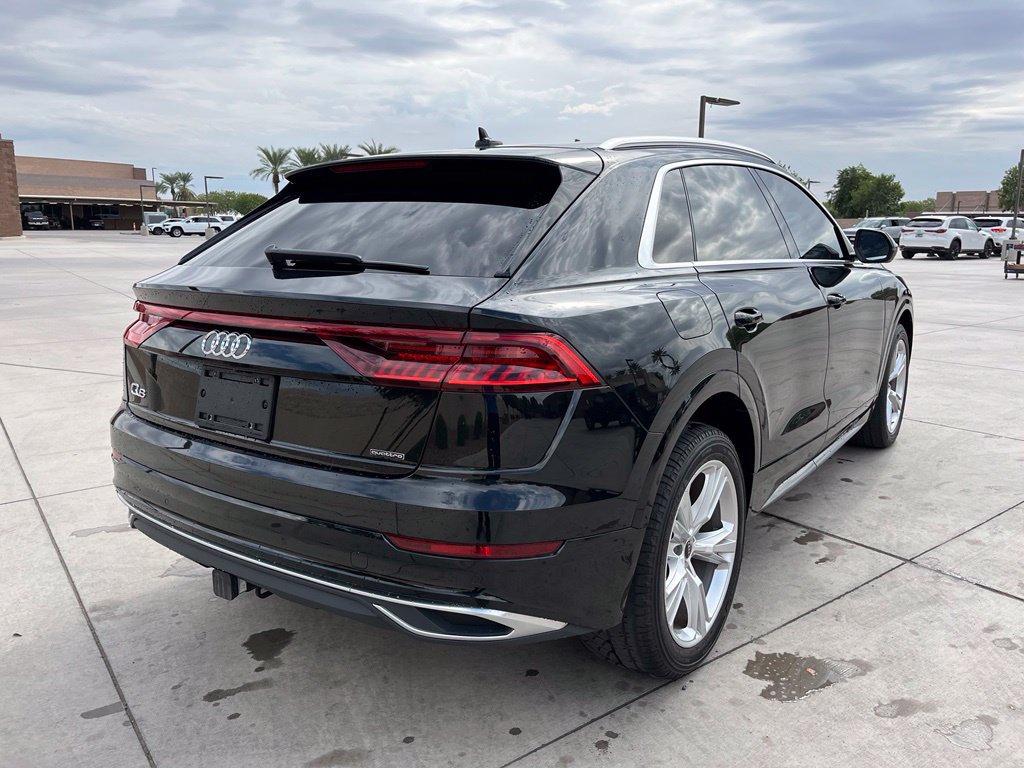 Used 2023 Audi Q8 Premium w/ Convenience Package AWD/4WD image 11
