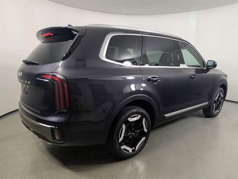 New 2025 Kia Telluride EX w/ EX Captain's Chair Package image 7
