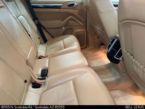 Used 2012 Porsche Cayenne image 26