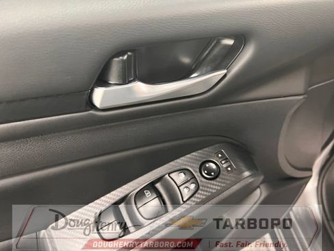 Used 2025 Nissan Altima 2.5 SV FWD image 27